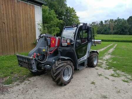 Manipulador fijo 2022  Weidemann T5522 TL48 (1)