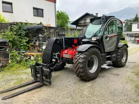 Teleskopstapler-Starr 2024  Manitou MLT 850-145V+ (1)