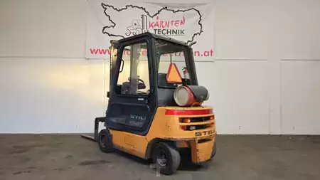 Treibgasstapler 1999  Still R70-20T compact (2)