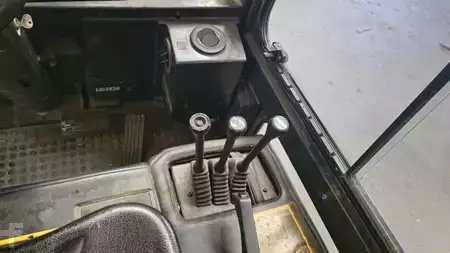 Treibgasstapler 1999  Still R70-20T compact (8)