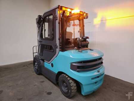 Diesel Forklifts 2024  Baoli KBD35 G1 (2)