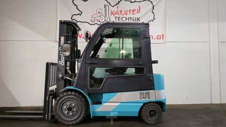 Elektro čtyřkolový VZV 2022  Baoli KBE35 (1)