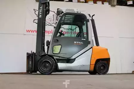 Carrelli elevatori diesel 2019  Still RX70-30 (1)