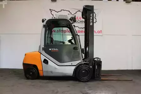 Carrelli elevatori diesel 2019  Still RX70-30 (5)