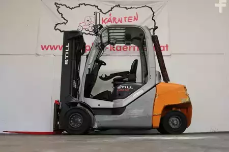Carrelli elevatori diesel 2017  Still RX70-30 (3)