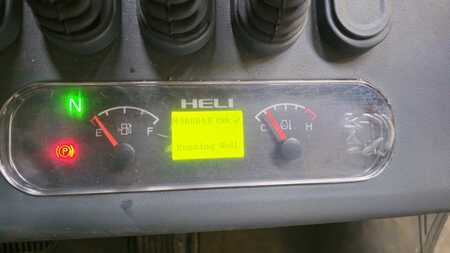 Diesel heftrucks 2022  Heli CPCD50 (8)