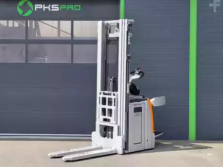 Pallet Stackers 2018  Still EXV-SF 14 - Battery 88% (1)
