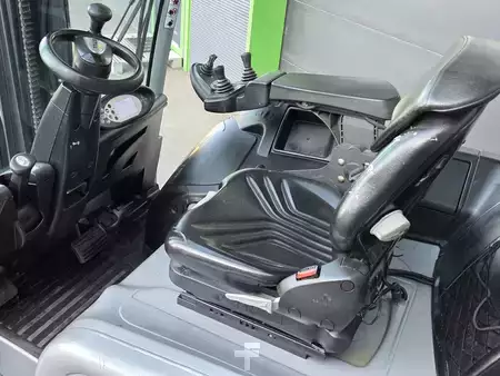 Electric - 4 wheels 2015  Still RX60-25 - Battery 81% (5)