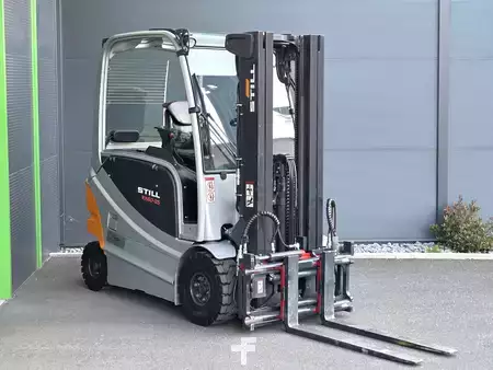 Electric - 4 wheels 2015  Still RX60-25 - Battery 81% (2)