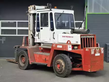 Wózki widłowe diesel 1992  Svetruck 96026 (4)