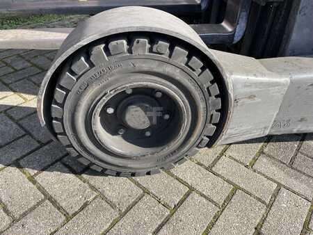 Schubmaststapler 2018 Jungheinrich ETV-C ( 3 x ) (2)