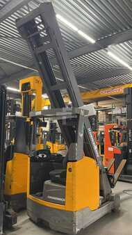 Retraky 2019  Jungheinrich ETV 320( 3 x ) (4)