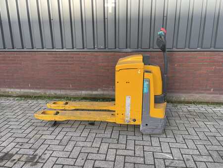 El-pallevogn 2019  Jungheinrich EJE 220 R  (1)