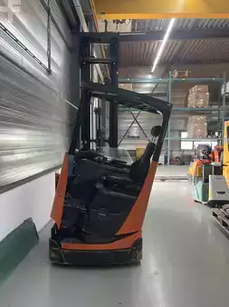 Carretilla retráctil 2023  BT RRE 140 HE (4)