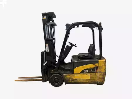 Elektromos 3 kerekű 2007  CAT Lift Trucks EP18NT (1)