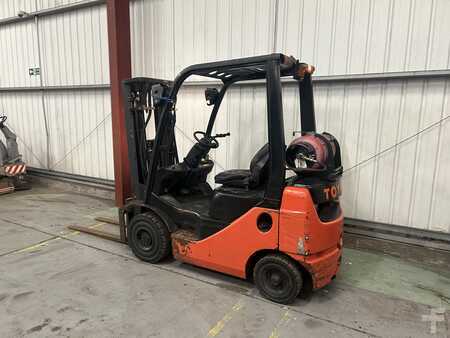 LPG Forklifts 2007  Toyota 02-8FGF18 (3)