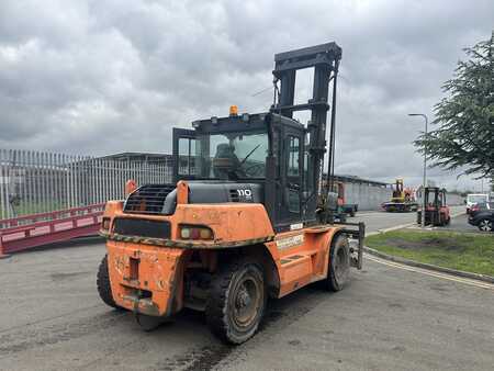 Empilhador diesel 2009  Doosan D110S-5 (5)