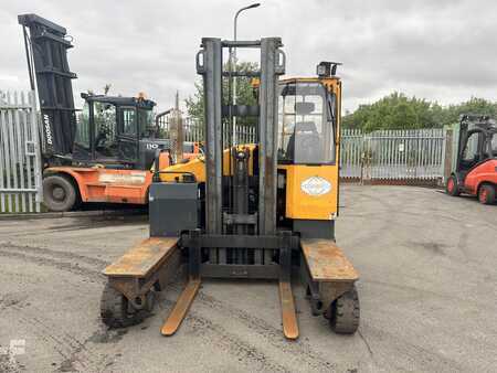 Four-way trucks 2011  Combilift C4000 (2)