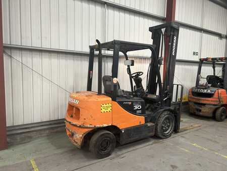 Diesel heftrucks 2010  Doosan D30S-5 (6)