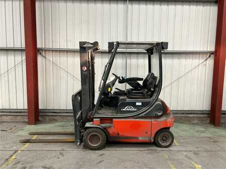 Elektro 4 Rad 2005  Linde E18P-02 (1)