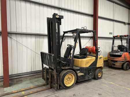 LPG Forklifts 2005  Daewoo G30E (2)