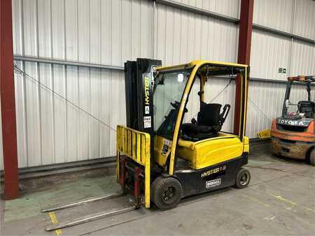 Elektro 4 Rad 2017  Hyster J1.8XN (2)