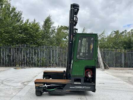 Four-way trucks 2015  Combilift C4000 (1)