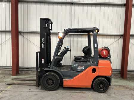 LPG Forklifts 2016  Toyota 02-8FGF25 (1)