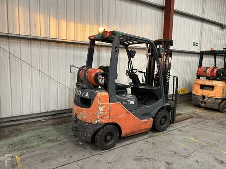 LPG Forklifts 2008  Toyota 02-8FGF18 (6)