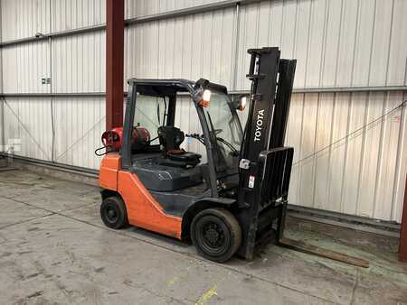 LPG Forklifts 2016  Toyota 02-8FGF25 (4)