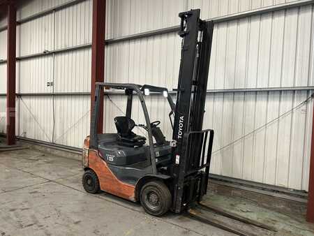 Diesel Forklifts 2017  Toyota 02-8FDF15 (4)