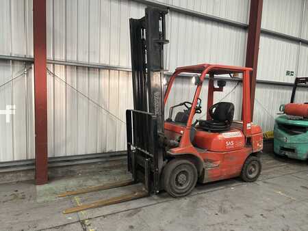 Dieselstapler 2007  Toyota 62-7FDF25 (2)