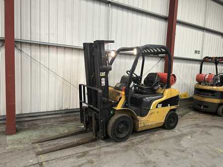 Nestekaasutrukki 2004  CAT Lift Trucks GP25N (2)