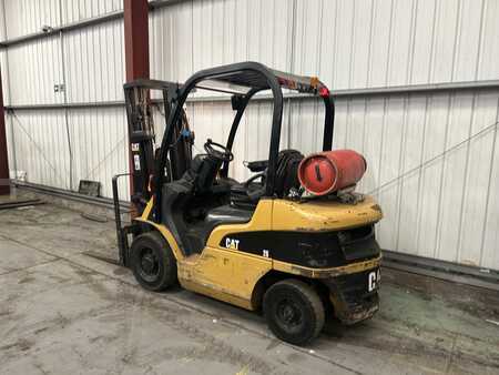 Nestekaasutrukki 2004  CAT Lift Trucks GP25N (3)