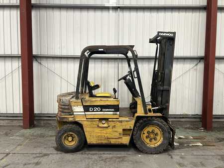 Dieselstapler 1995  Daewoo D20 (5)