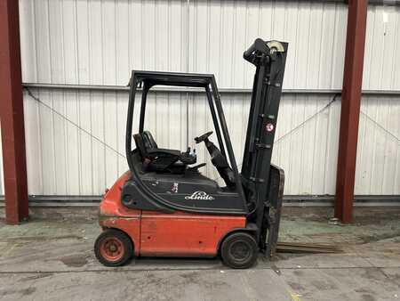 Electric - 4 wheels 2004  Linde E16P-02 (5)