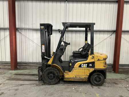 CAT Lift Trucks DP25NT