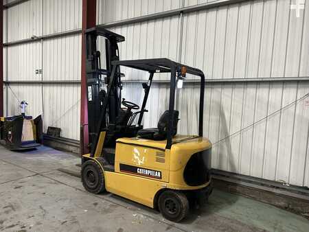 Elektro 4 Rad 2006  CAT Lift Trucks EP20K-PAC (3)