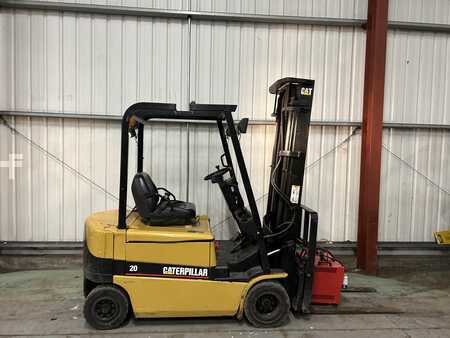 Elektro 4 Rad 2003  CAT Lift Trucks EP20KC (5)