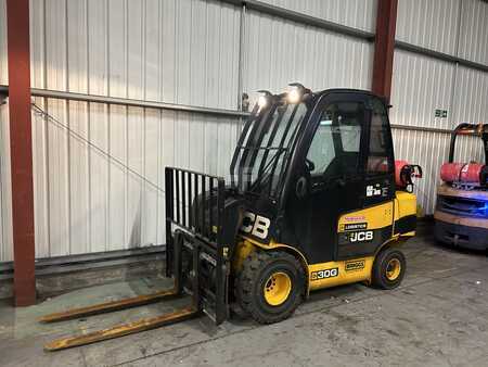 Four-way reachtrucks 2019  JCB TLT30G (2)