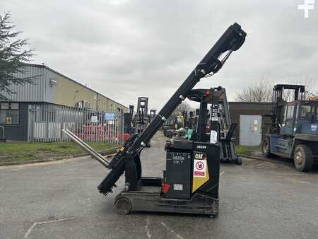 Reach Trucks-CAT Lift Trucks-NR20N2X