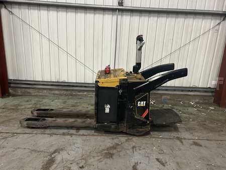 Electric Pallet Trucks-CAT Lift Trucks-NPV20N2