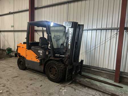 Doosan D45C-7