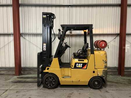 Wózki gazowe 2018  CAT Lift Trucks GC35K (1)