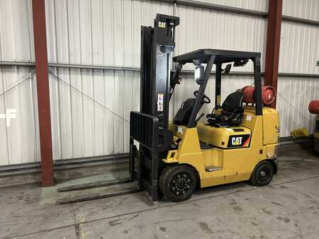 Wózki gazowe 2018  CAT Lift Trucks GC35K (2)