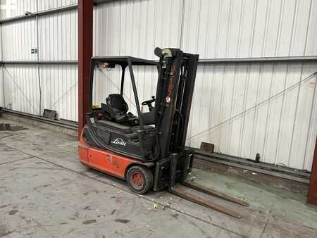 Carrelli elettrici 3 ruote 2004  Linde E16C-02 (4)