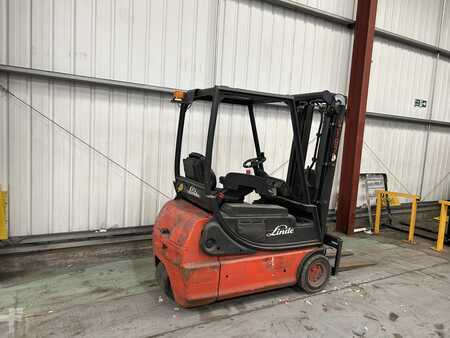 Carrelli elettrici 3 ruote 2004  Linde E16C-02 (6)