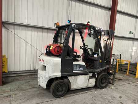 Carrelli elevatori GPL 2012  Nissan U1D2A25LQ (6)