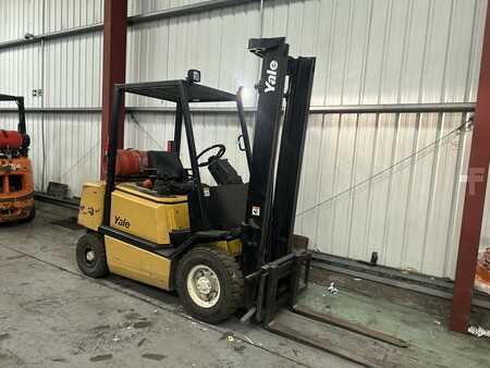 Carrelli elevatori GPL 2005  Yale GLP050RF (4)