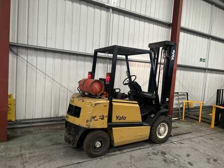 Carrelli elevatori GPL 2005  Yale GLP050RF (6)
